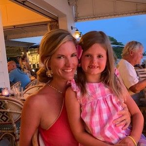 Meet your Posher, Carrie